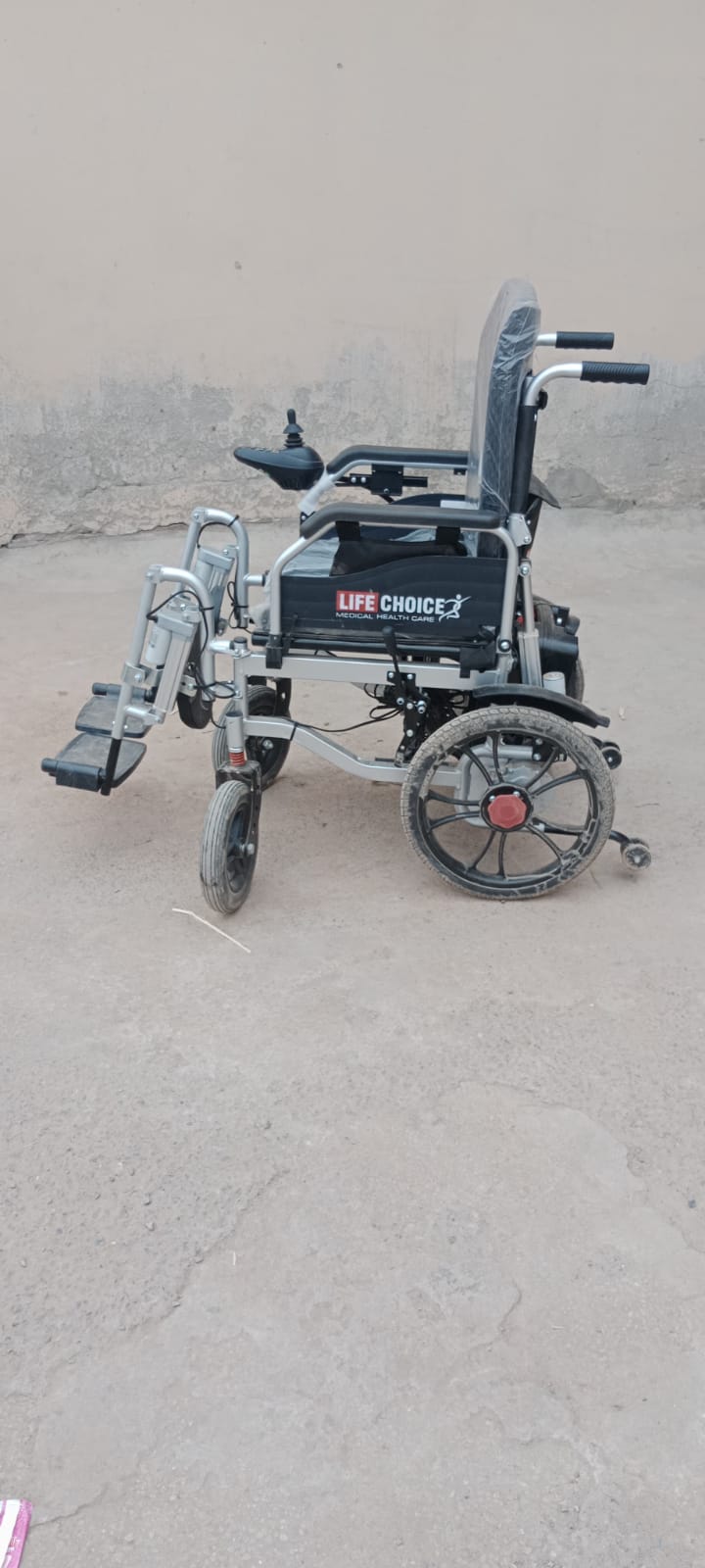 All Medical Equipment on Rent/sale & purchase.